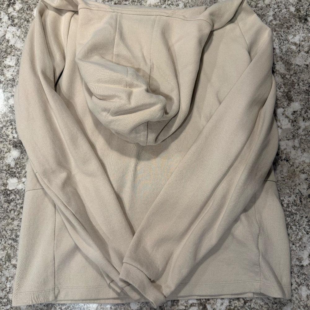 GapFit Hoodie Sweatshirt Cream Beige Size Medium Athleisure
